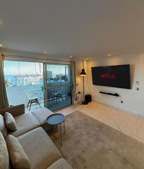 Faro de Benal, 3 bedrooms with sea view, 100 m2, Benalmadena